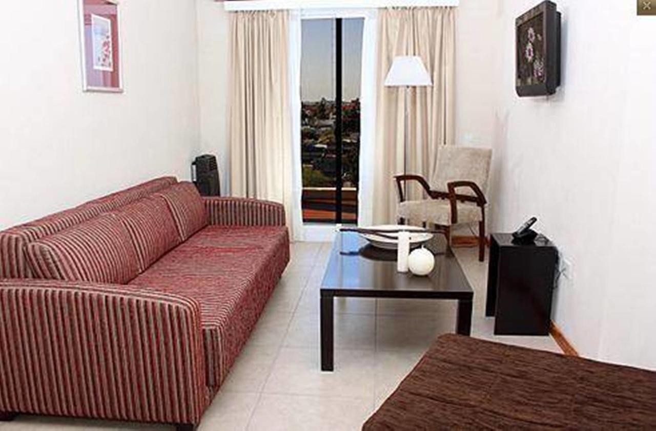 De Los Arroyos Apart Hotel ซานนิโกลัส เด ลอสอาร์โรโยส ภายนอก รูปภาพ