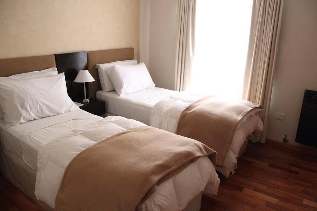 De Los Arroyos Apart Hotel ซานนิโกลัส เด ลอสอาร์โรโยส ภายนอก รูปภาพ